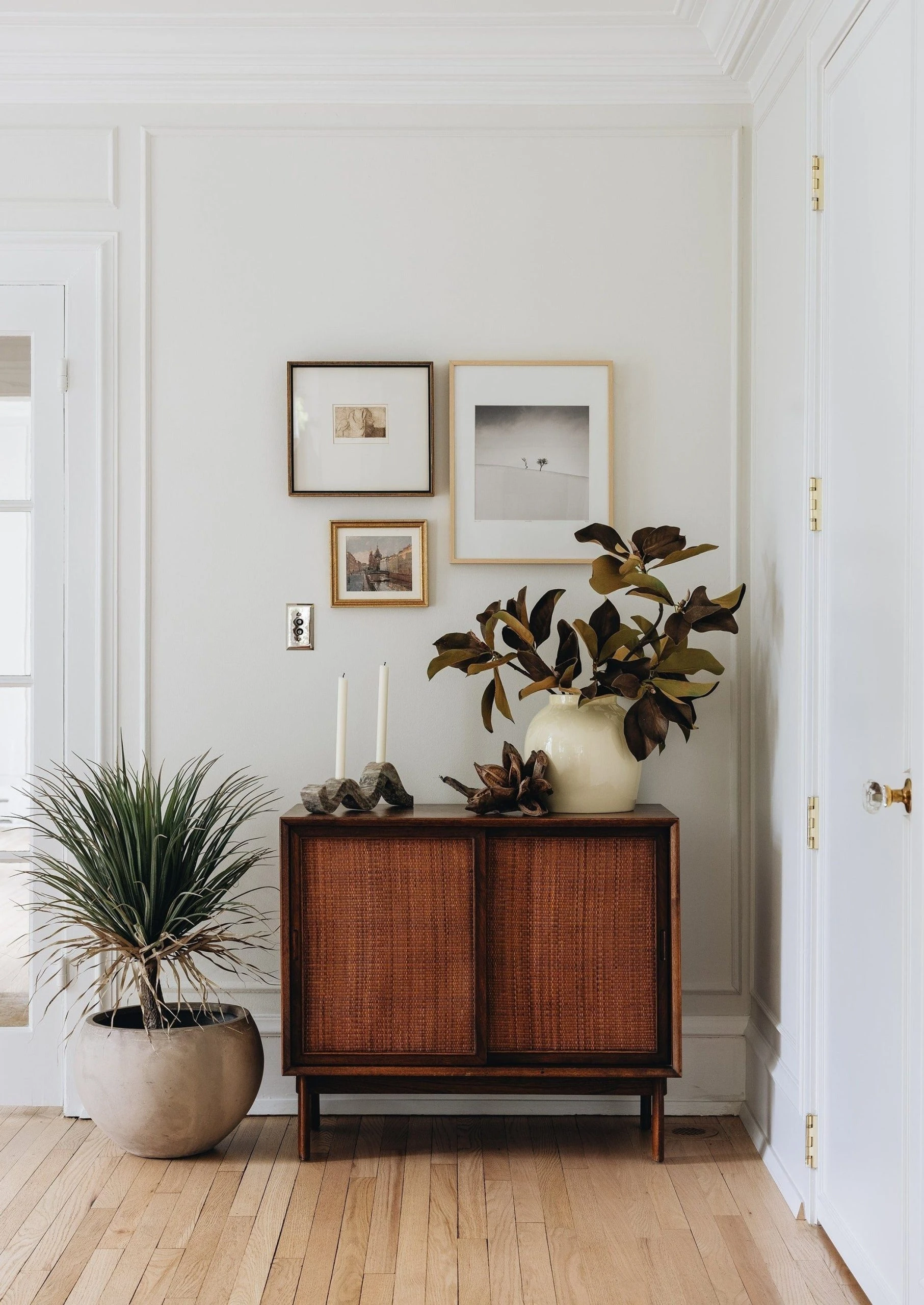 Nordic Marble Taper Candle Holder In Wave Shape - 14.5" 3 Nordic Marble Taper Candle Holder In Wave Shape - 14.5" - Image 3