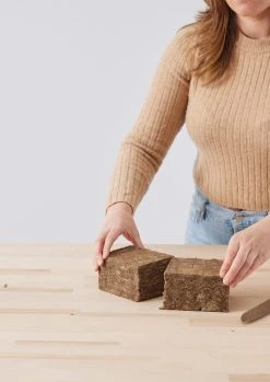 Reusable All Natural Agra-Wool Natural Floral Foam Brick - 8.5" -Afloral Sales Store AGRA WOOL 113 scaled