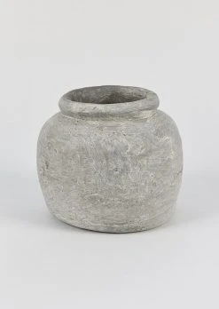Distressed Rustic Concrete Vase - 7"