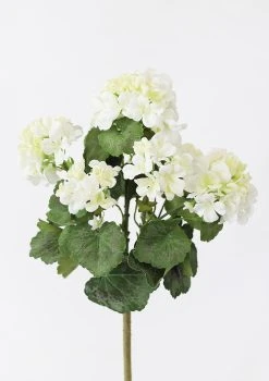 UV Treated Indoor/Outdoor Geranium Bush - 18"