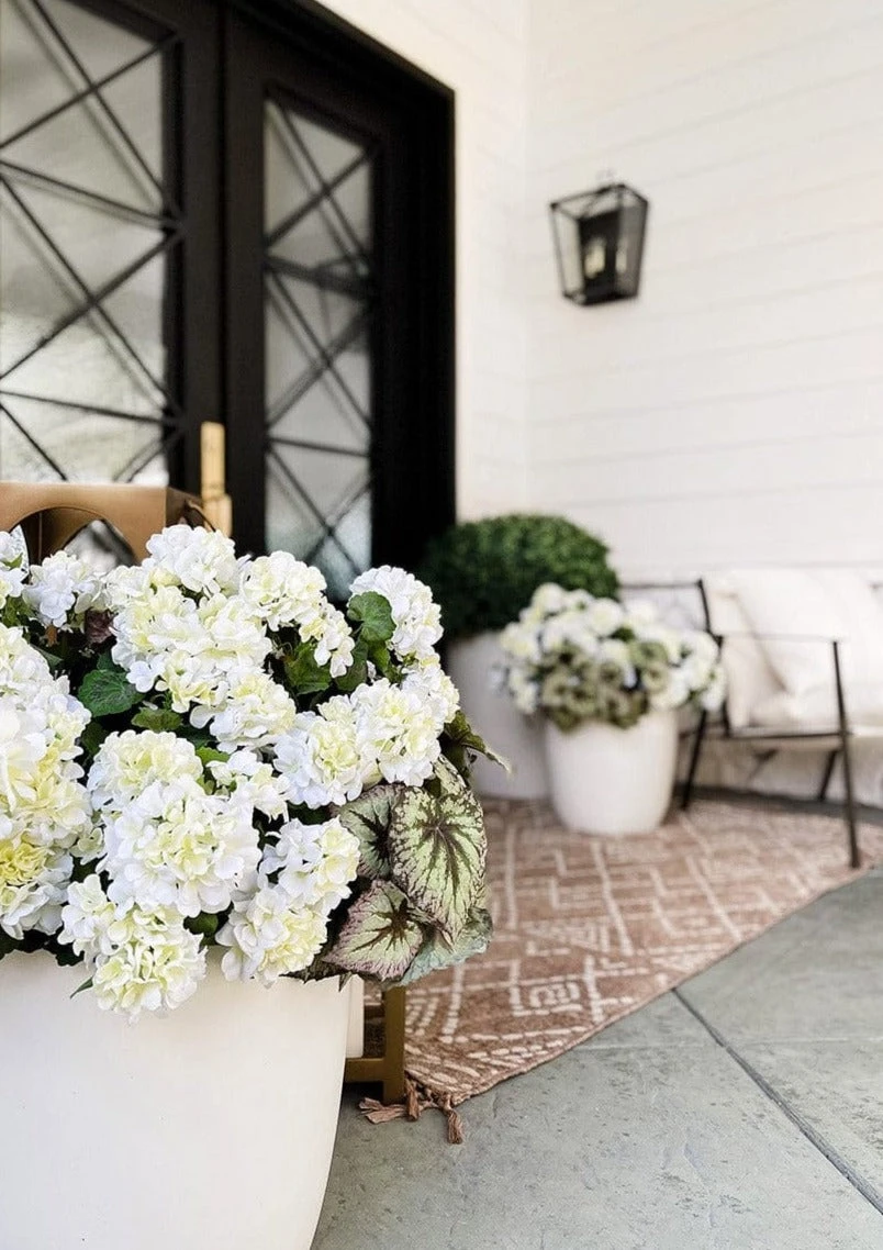 UV Treated Indoor/Outdoor Geranium Bush - 18" 2 UV Treated Indoor/Outdoor Geranium Bush - 18" - Image 2