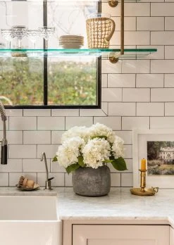 Front Page -Afloral Sales Store z katebe Traditional 2023White Hydrangeas12 1 scaled